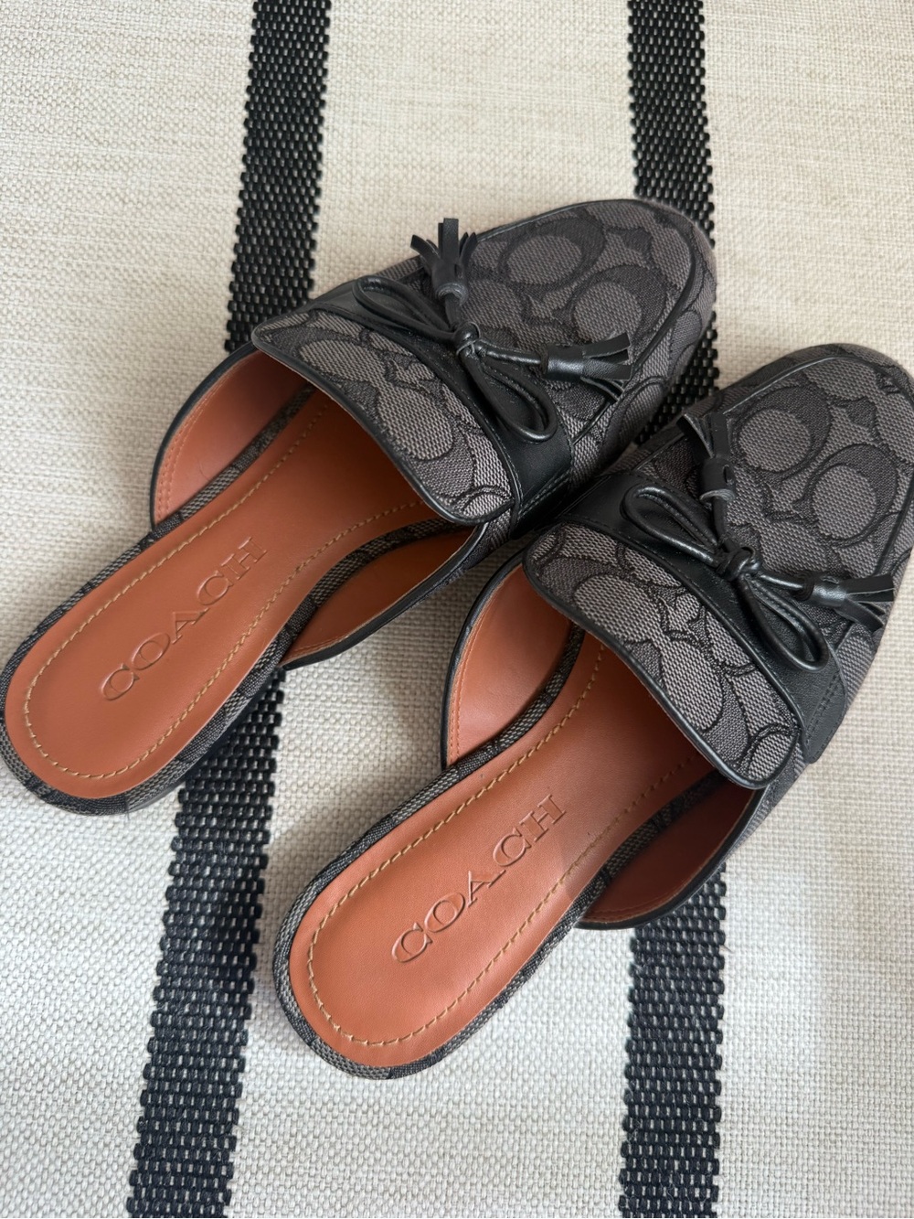Coach Stassi Signature Slide Mules Slip-Ons Grey Black Size 5